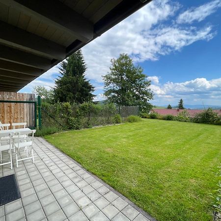 Apartmany Modrinovy Dum Horní Planá Rum bild